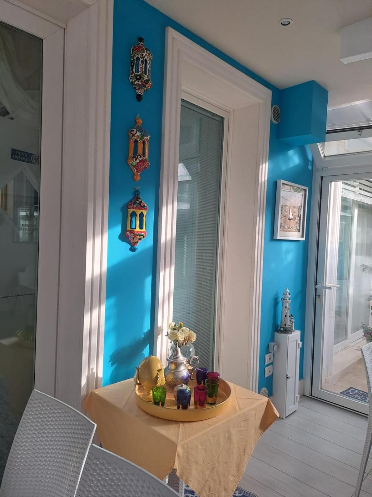 Falli Exclusive Rooms And Breakfast -Con Parcheggio Privato E Gratuito- ポルト・チェザーレオ エクステリア 写真